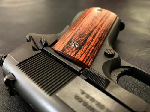 Wood Grip Government-45AUTO Smooth Brown