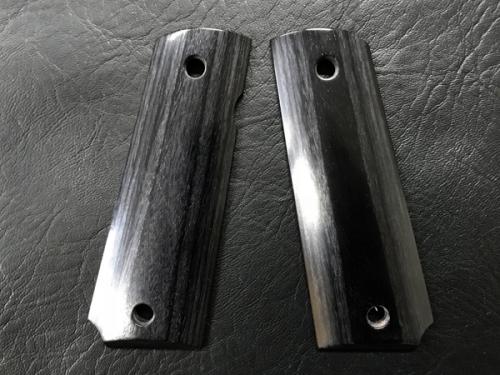 Wood Grip Government-45AUTO Smooth Black