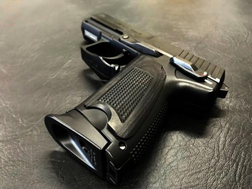 Wood grip USP Compact <Checker / Black>