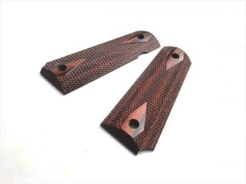 Wood Grip Government / 45 AUTO <Diamond Checker / Brown>